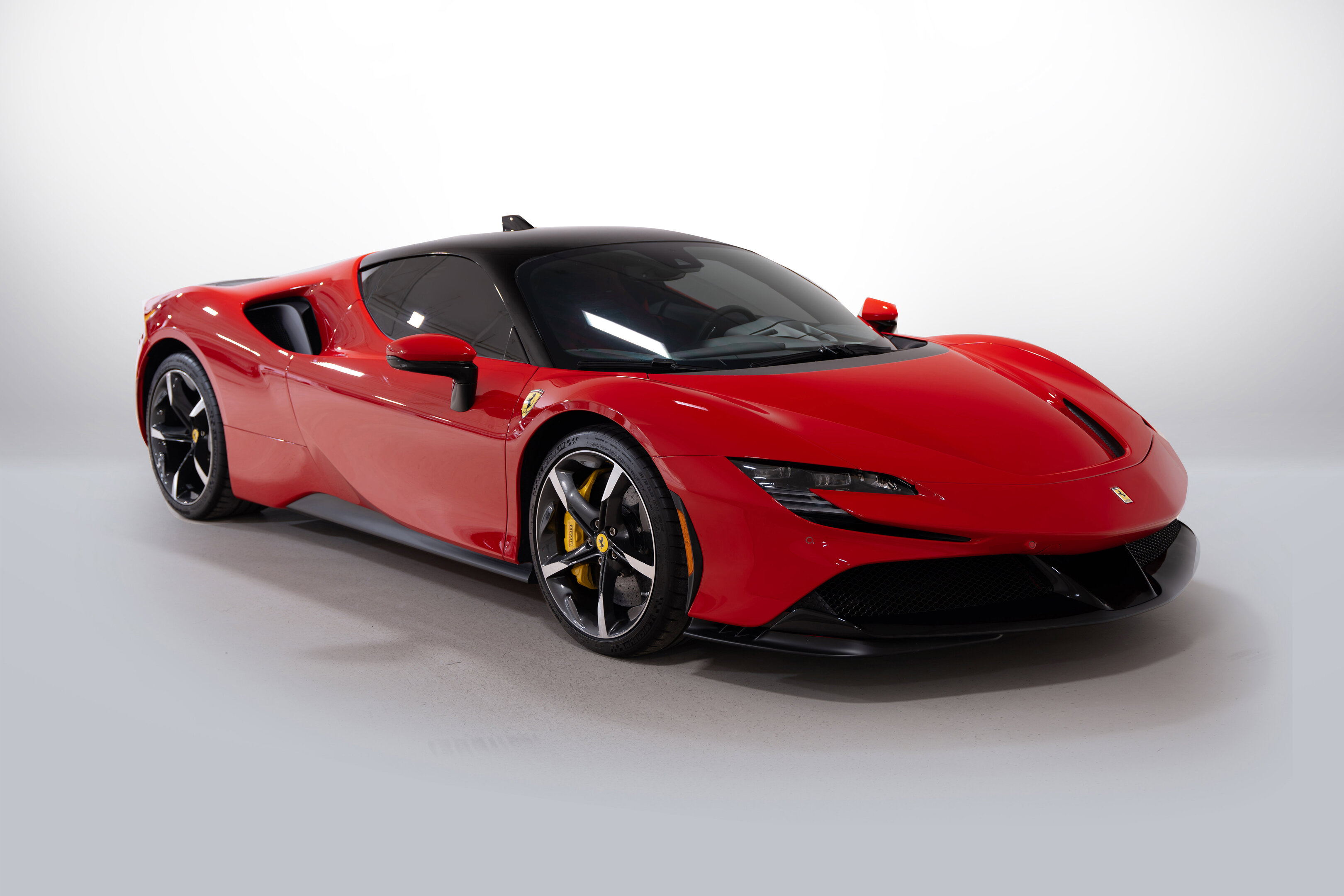 Ferrari SF90 2023