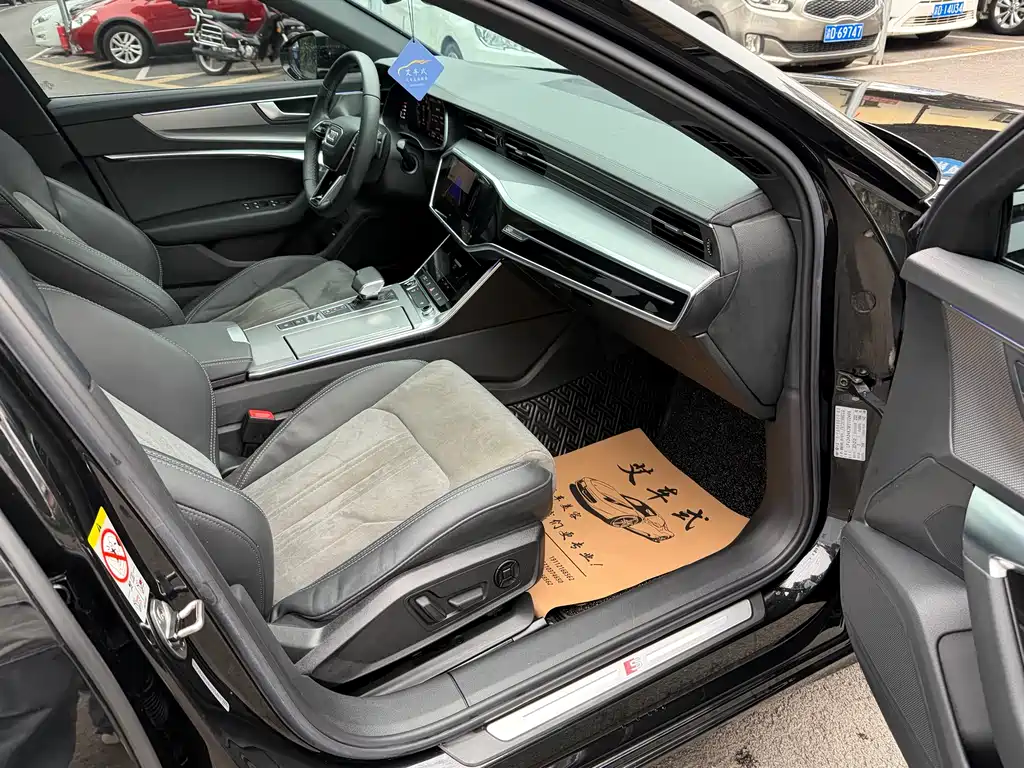 Audi A6 2021