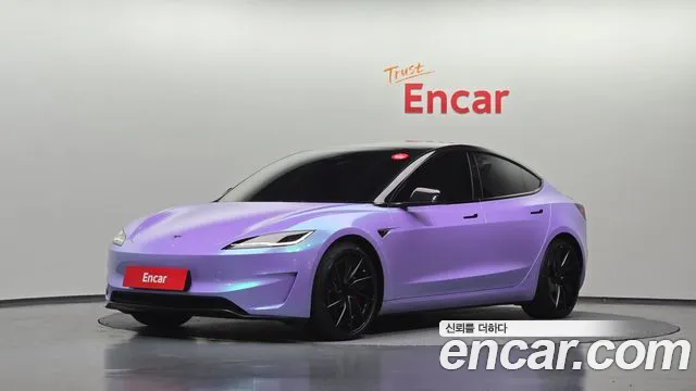 Tesla Model 3 2025