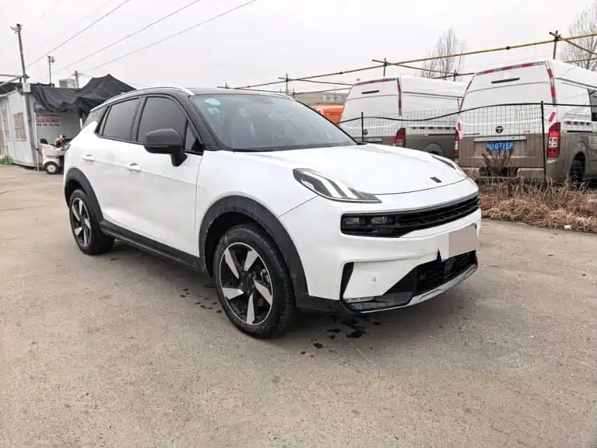 Lynk & Co 06 2021