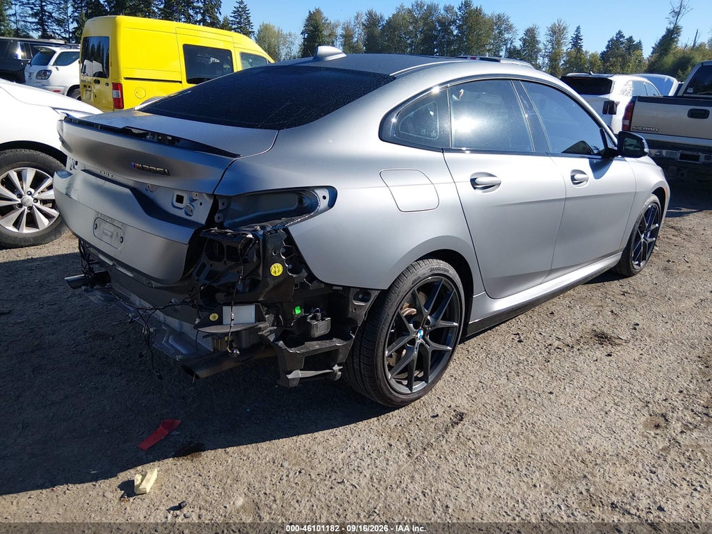 BMW M235 2023
