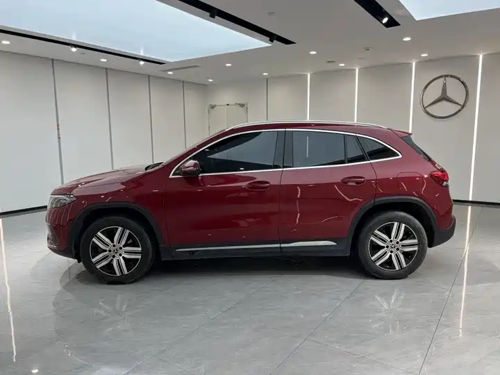 Mercedes-Benz EQA 2022