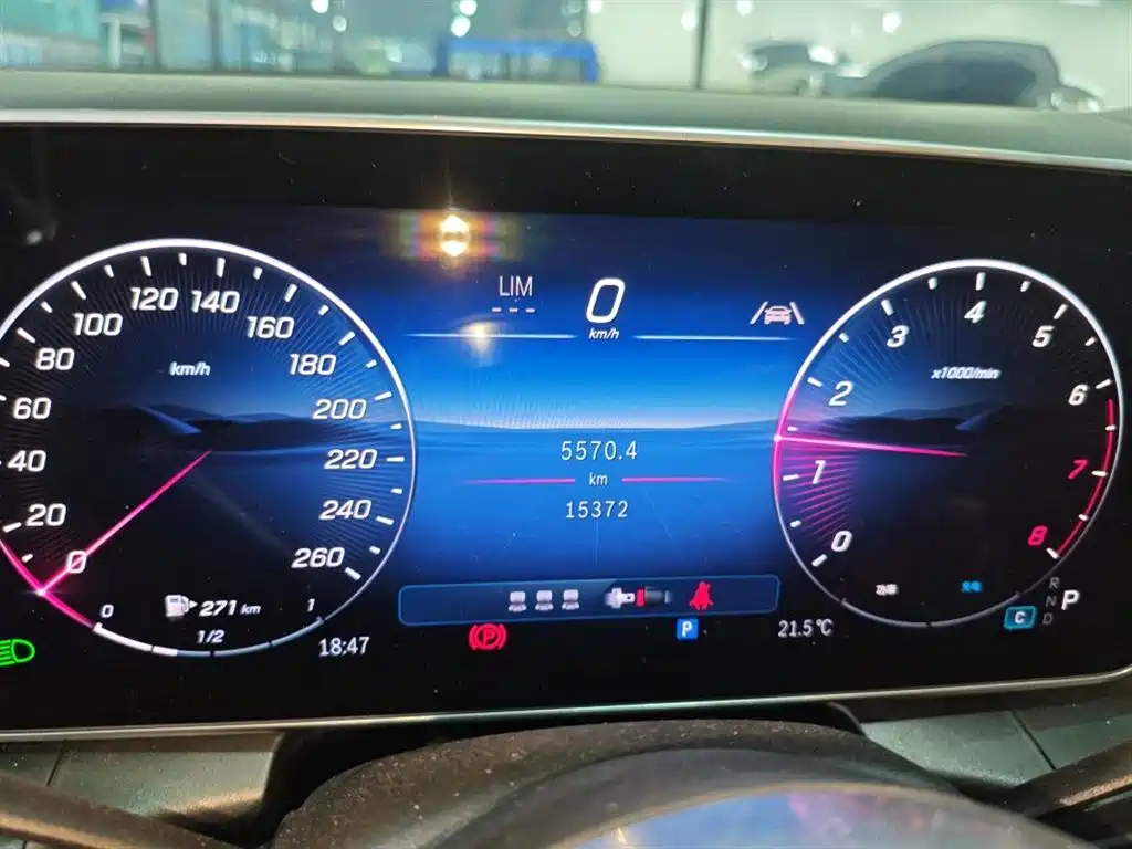 Mercedes-Benz GLC 2025