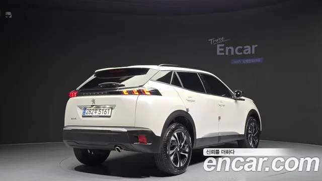 Peugeot 2008 2023