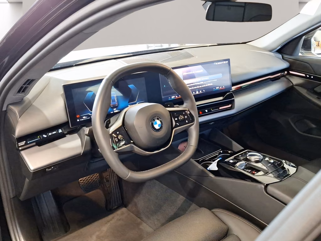 BMW 520 2024