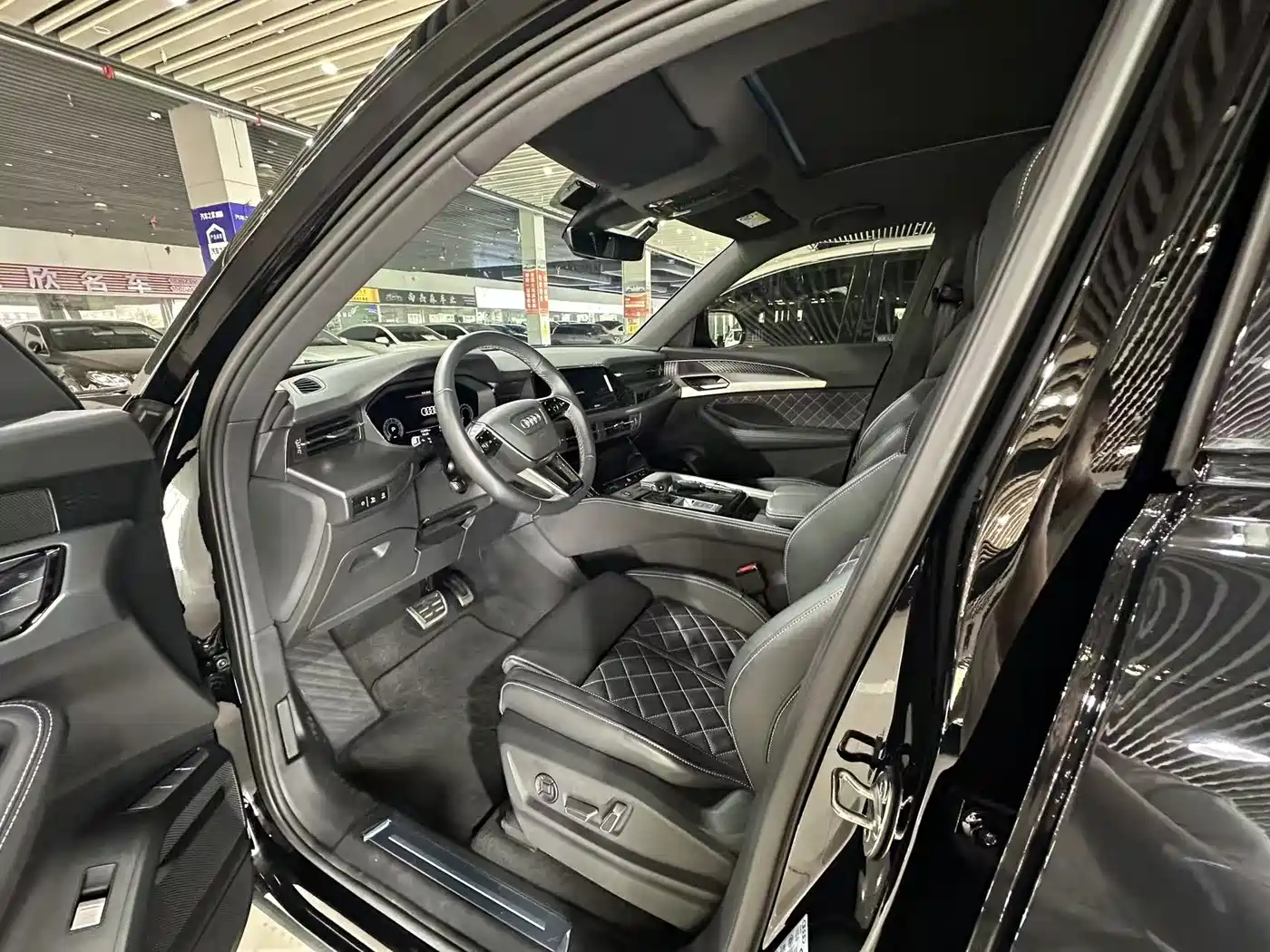 Audi Q6 2025