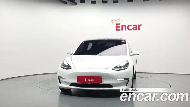 Tesla Model 3 2020
