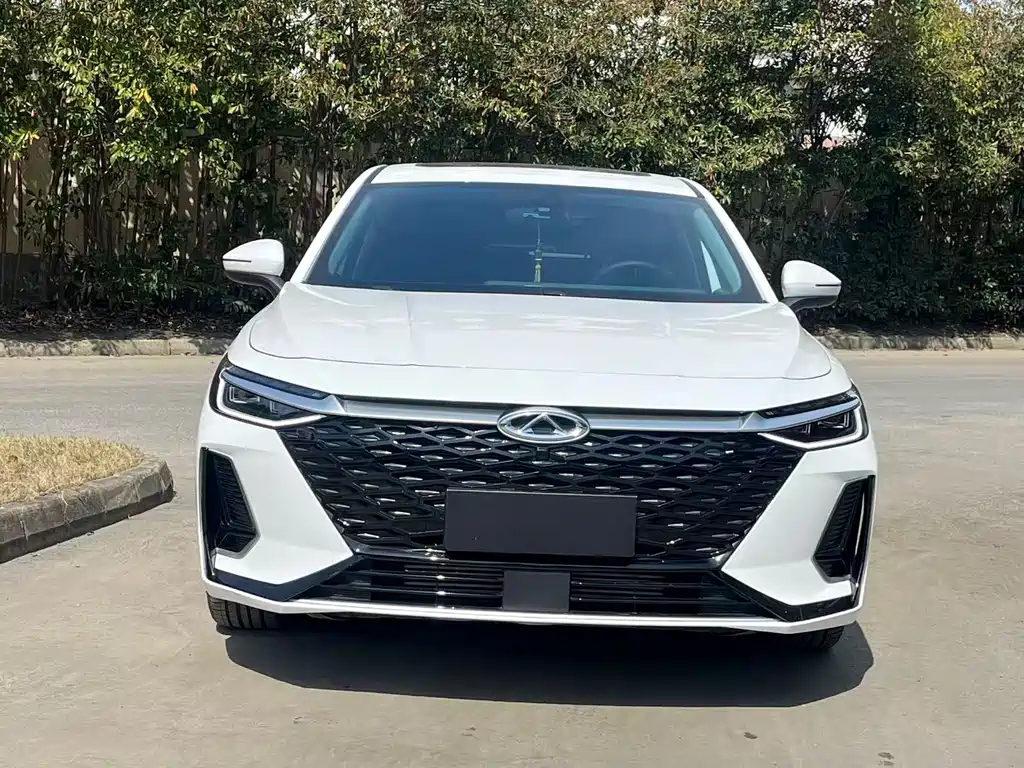 CHERY Arrizo 8 2025