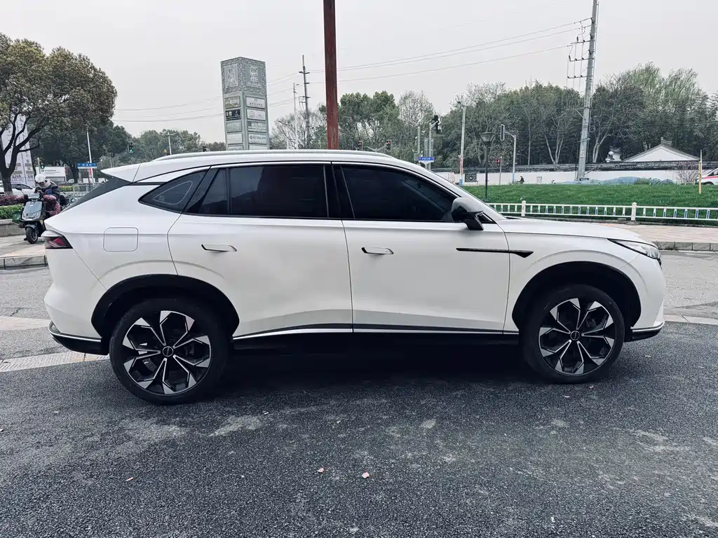 Roewe RX5 2022
