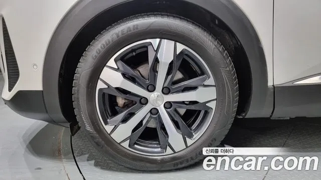 Peugeot 3008 2022