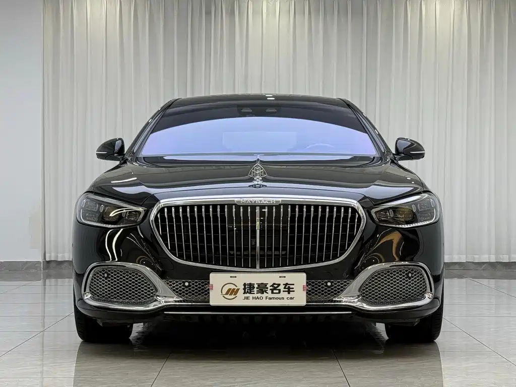 Mercedes-Benz Maybach S-Класс 2022