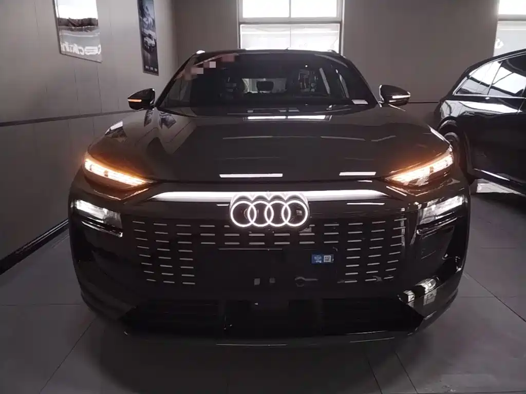 Audi e-tron 2026