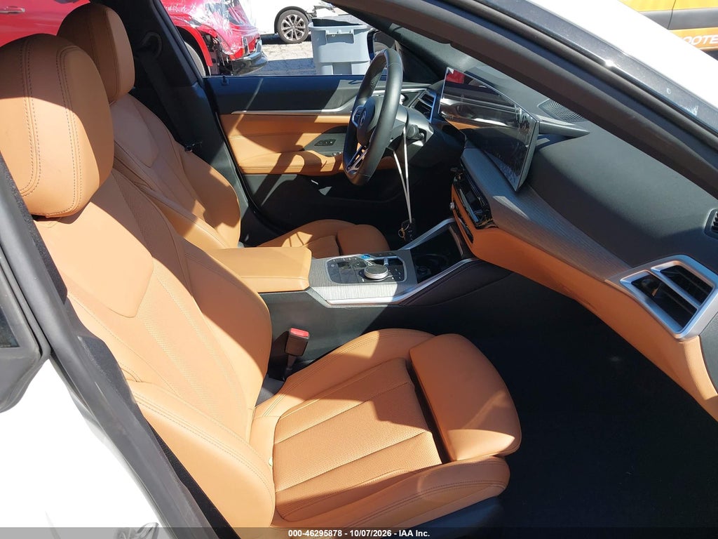 BMW i4 2025