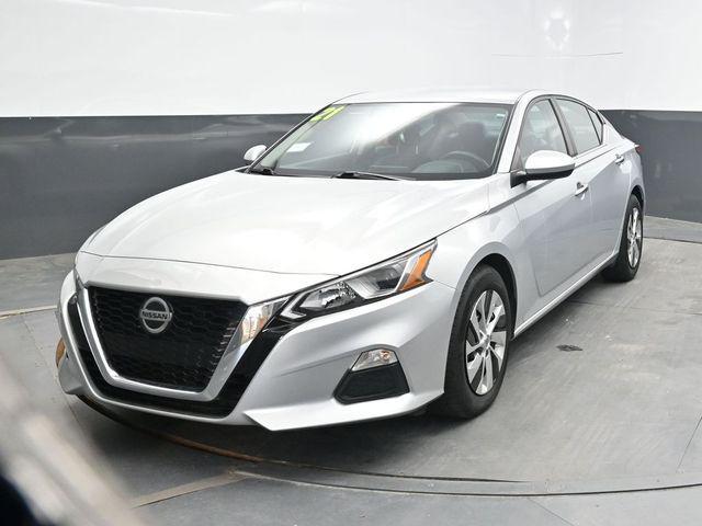 Nissan Altima 2021