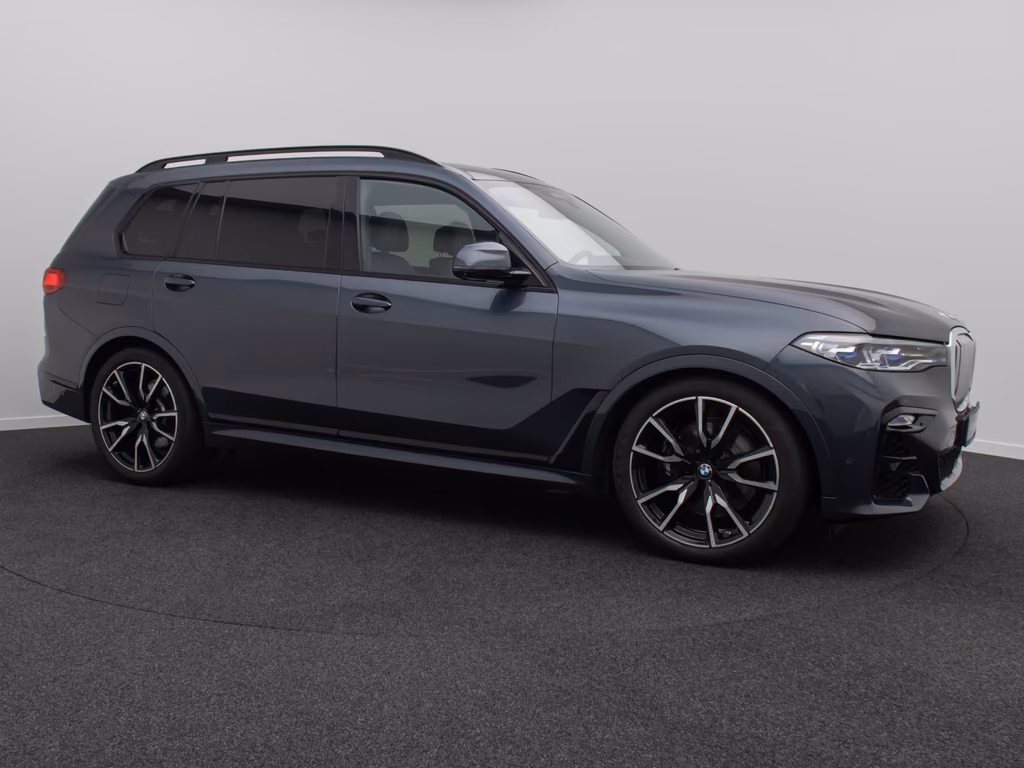 BMW X7 2022