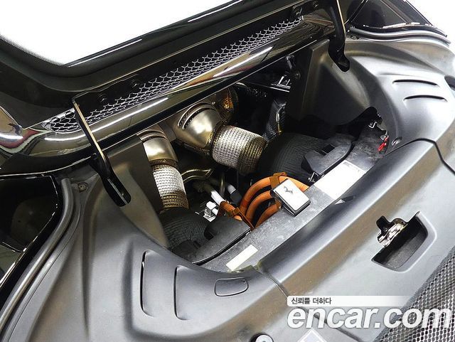 Ferrari 296 2023