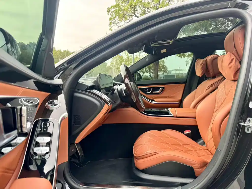 Mercedes-Benz Maybach S-Класс 2021