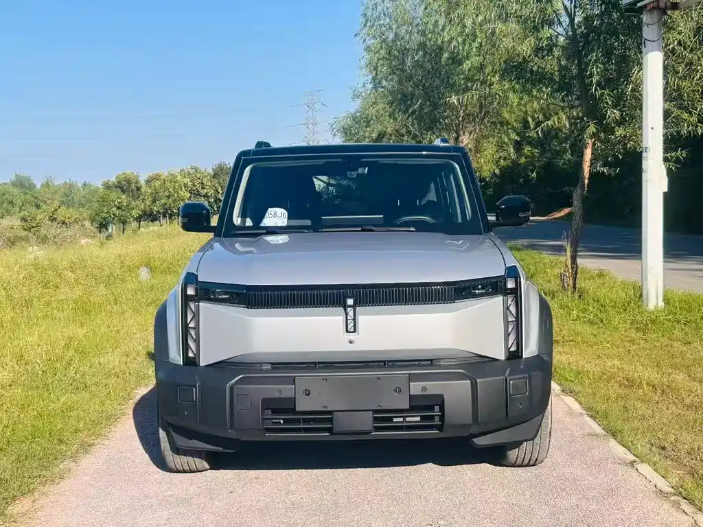 iCar 03 2024