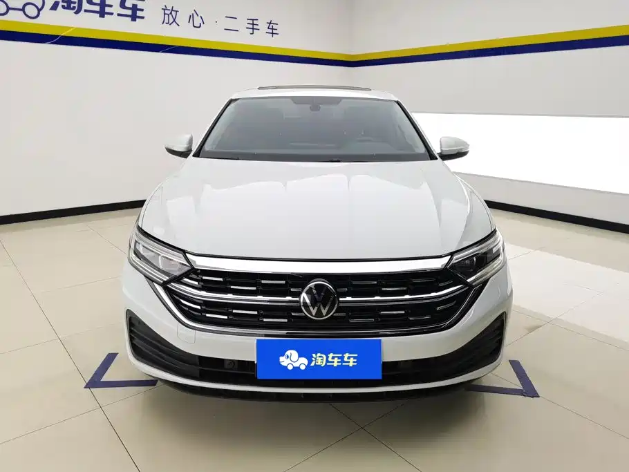Volkswagen Sagitar 2025