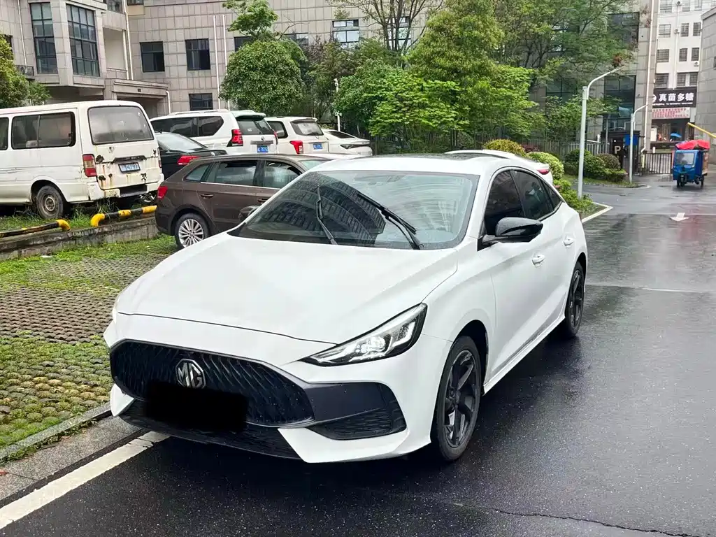 MG MG5 2023