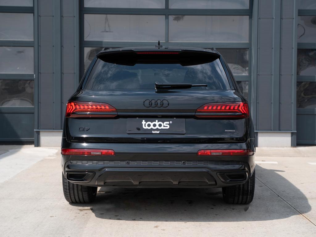 Audi Q7 2023