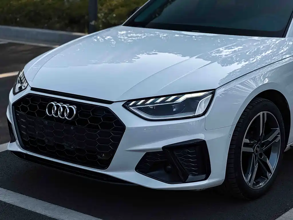 Audi A4 2022