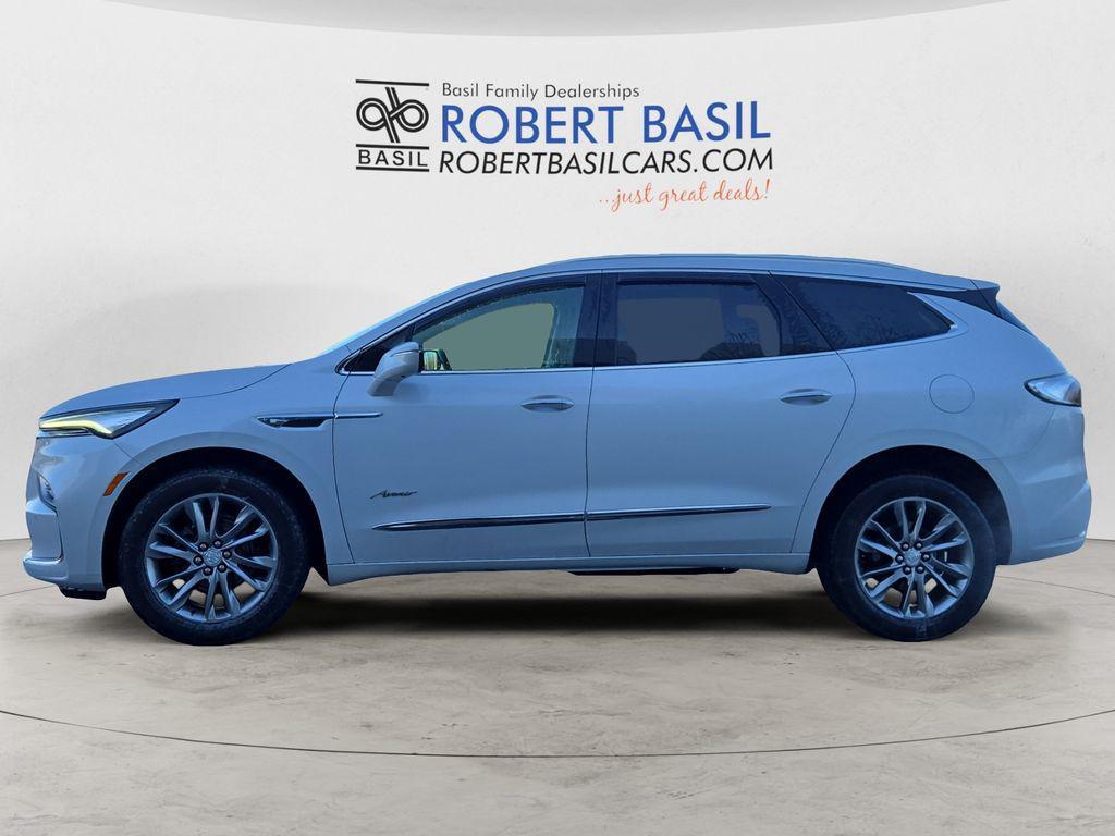 Buick Enclave 2022