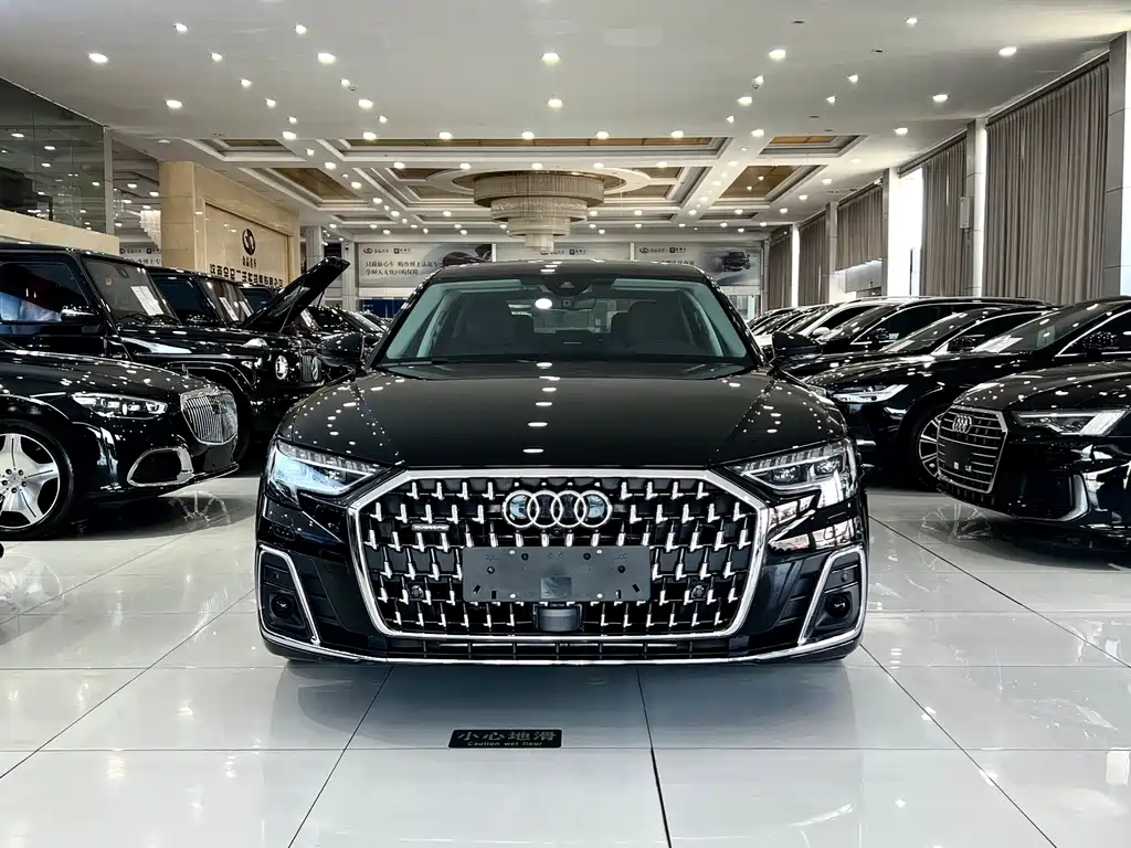 Audi A8 2023