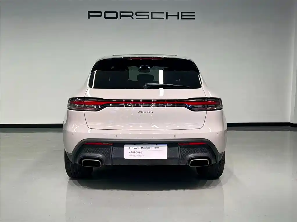 Porsche Macan 2024