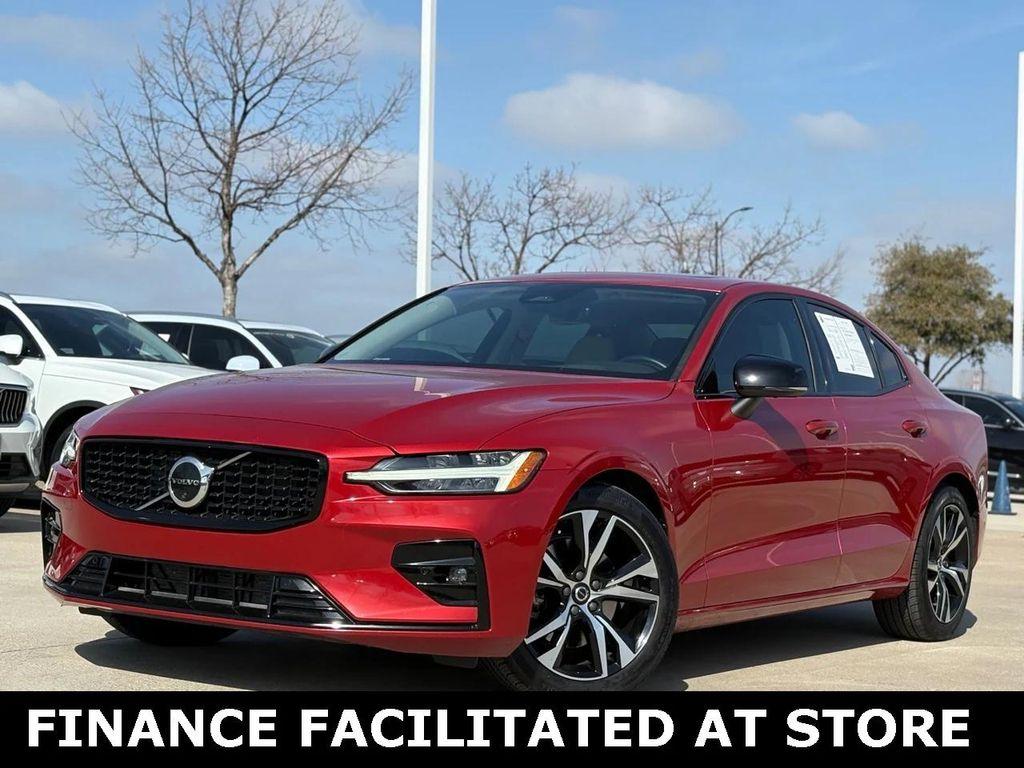 Volvo S60 2023