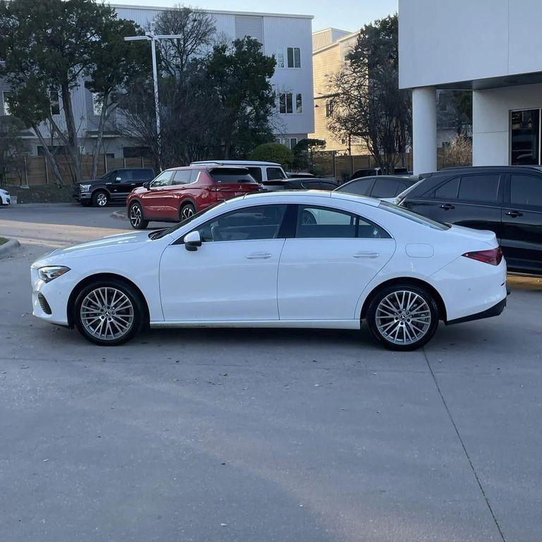 Mercedes-Benz CLA 250 2025