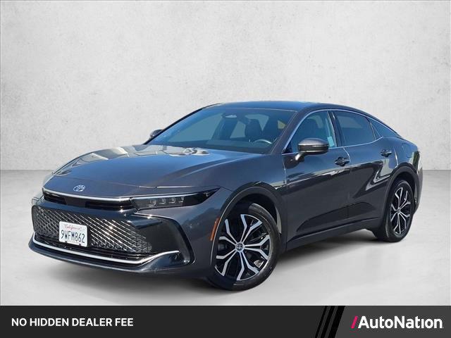 Toyota Crown 2024