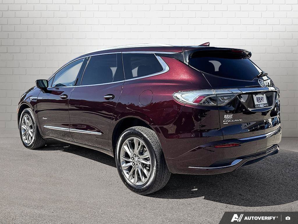 Buick Enclave 2023