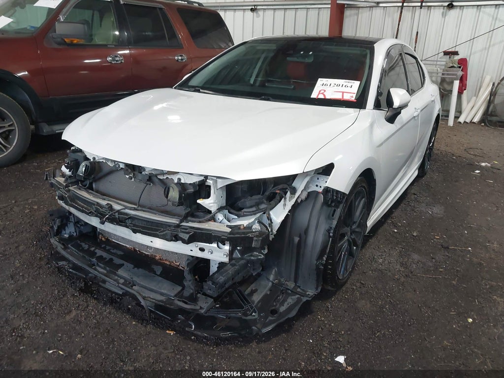 Toyota Camry 2021