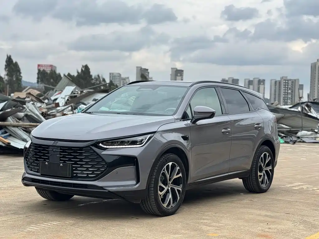 BYD Tang 2025