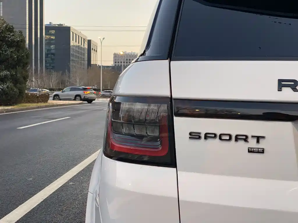 Land Rover Range Rover Sport 2021
