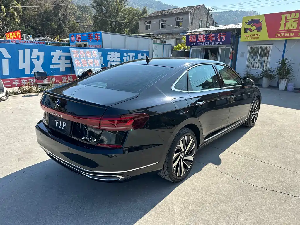 Volkswagen Passat 2022