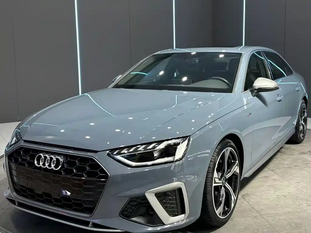 Audi A4 2022