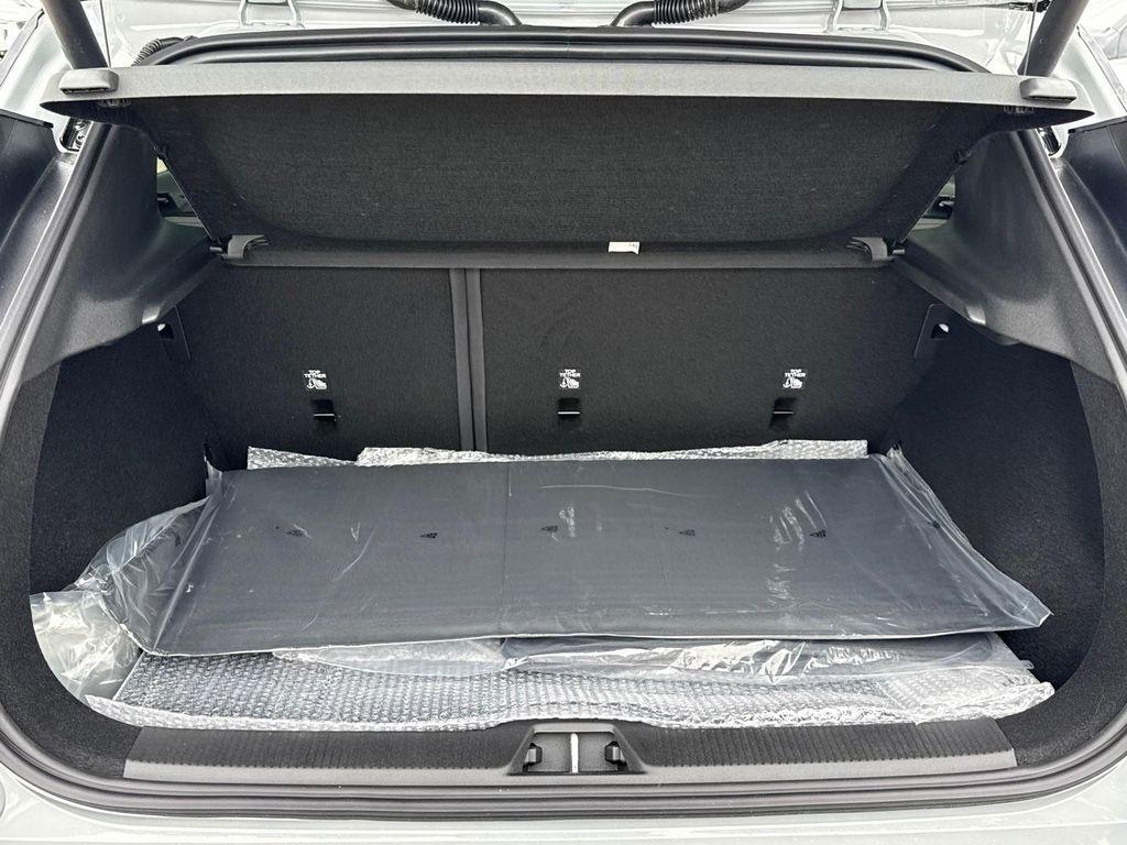 Volvo EX30 2026