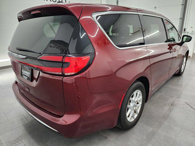 Chrysler Pacifica 2023