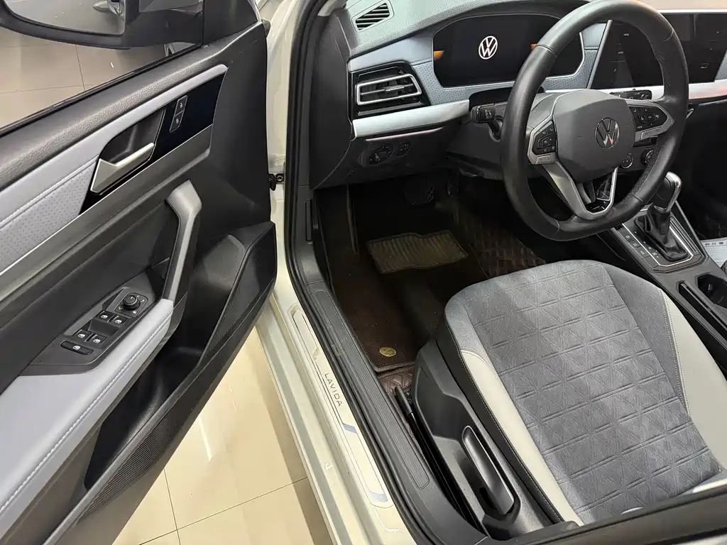 Volkswagen Lavida 2022