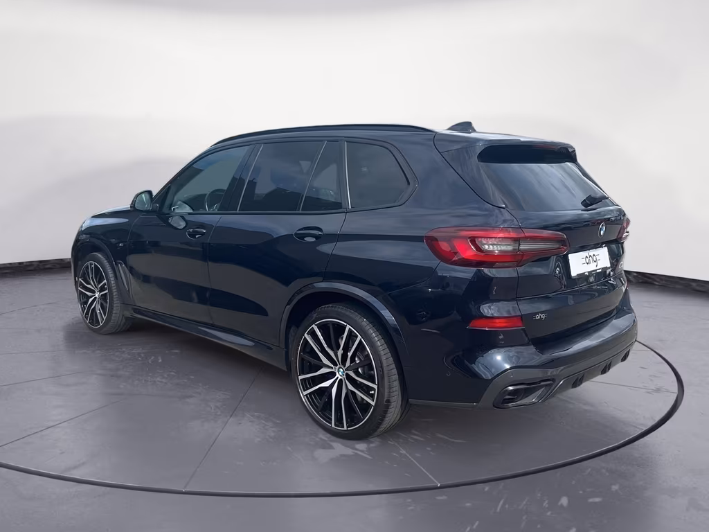 BMW X5 M50 2021