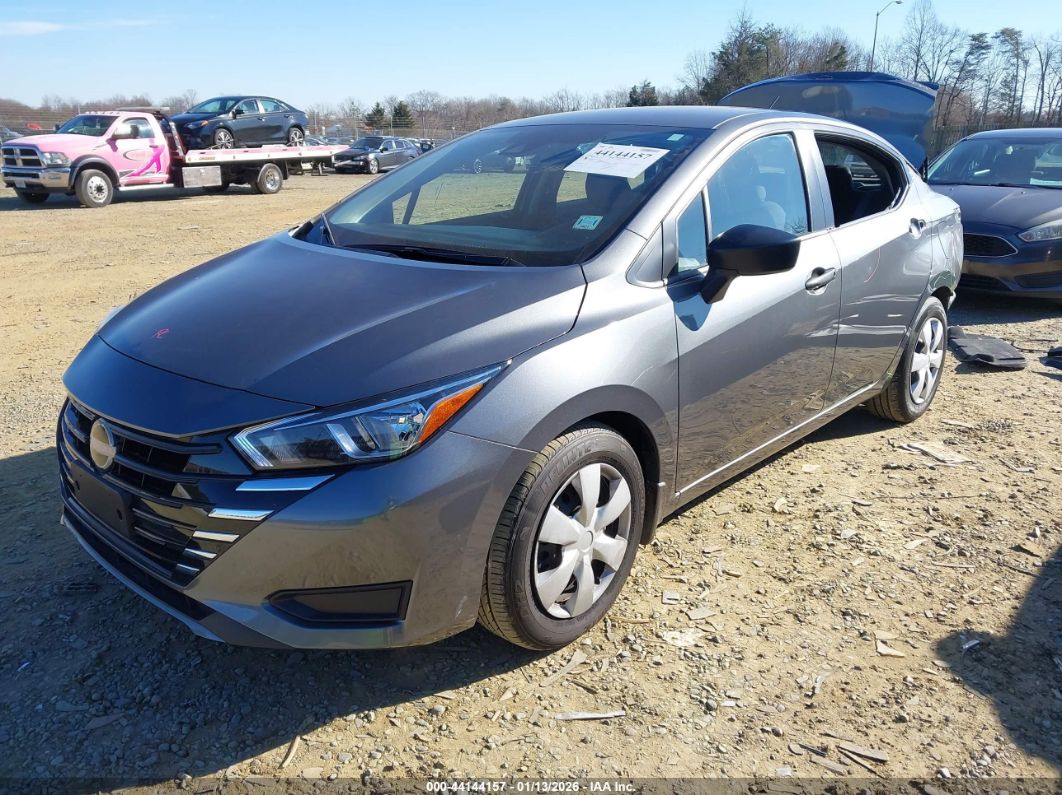 Nissan Versa 2023