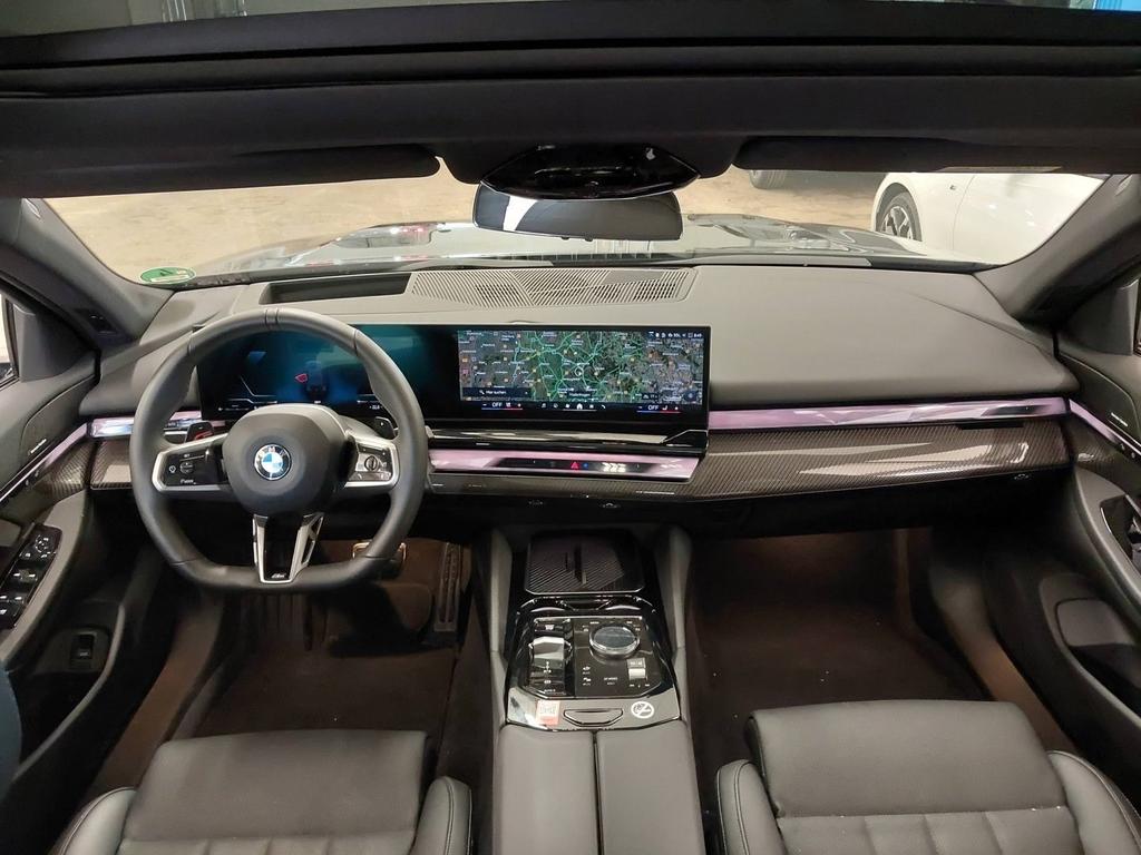BMW 520 2025
