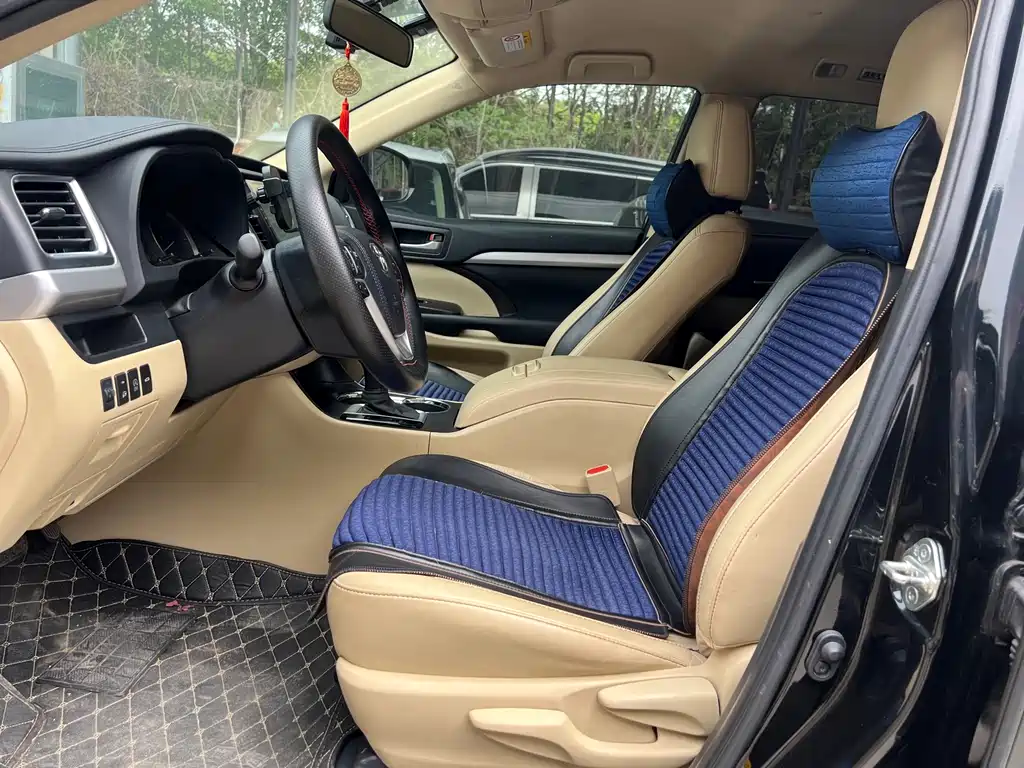 Toyota Highlander 2021