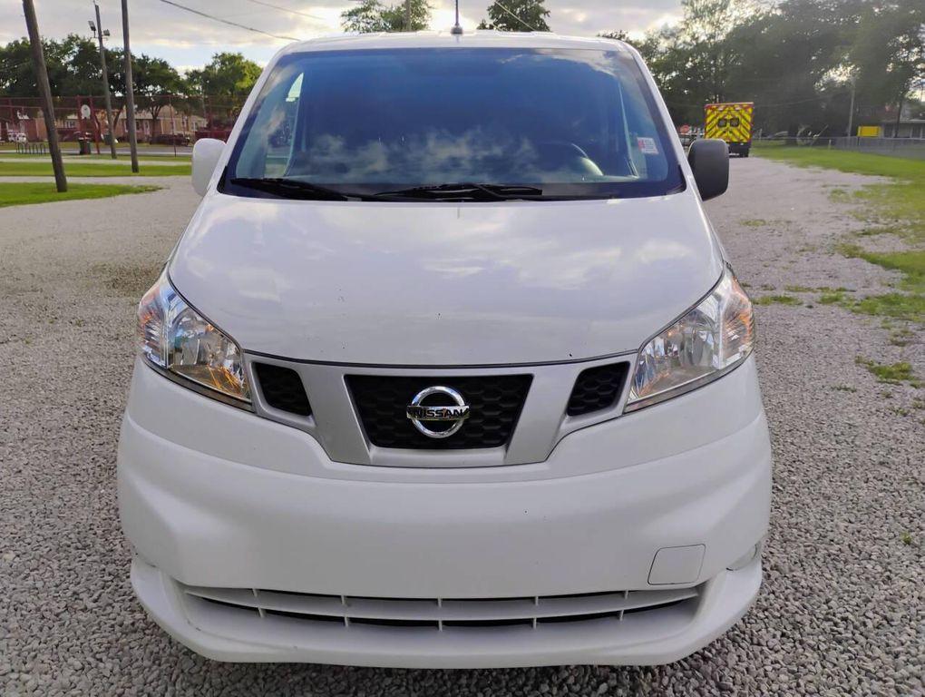 Nissan NV200 2021