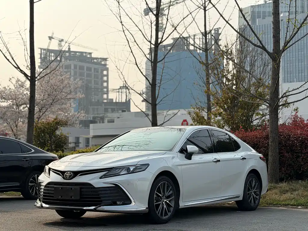Toyota Camry 2024
