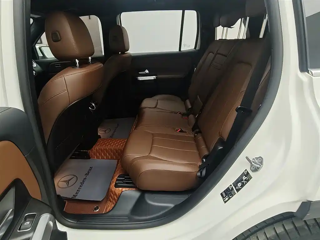 Mercedes-Benz GLB 2026