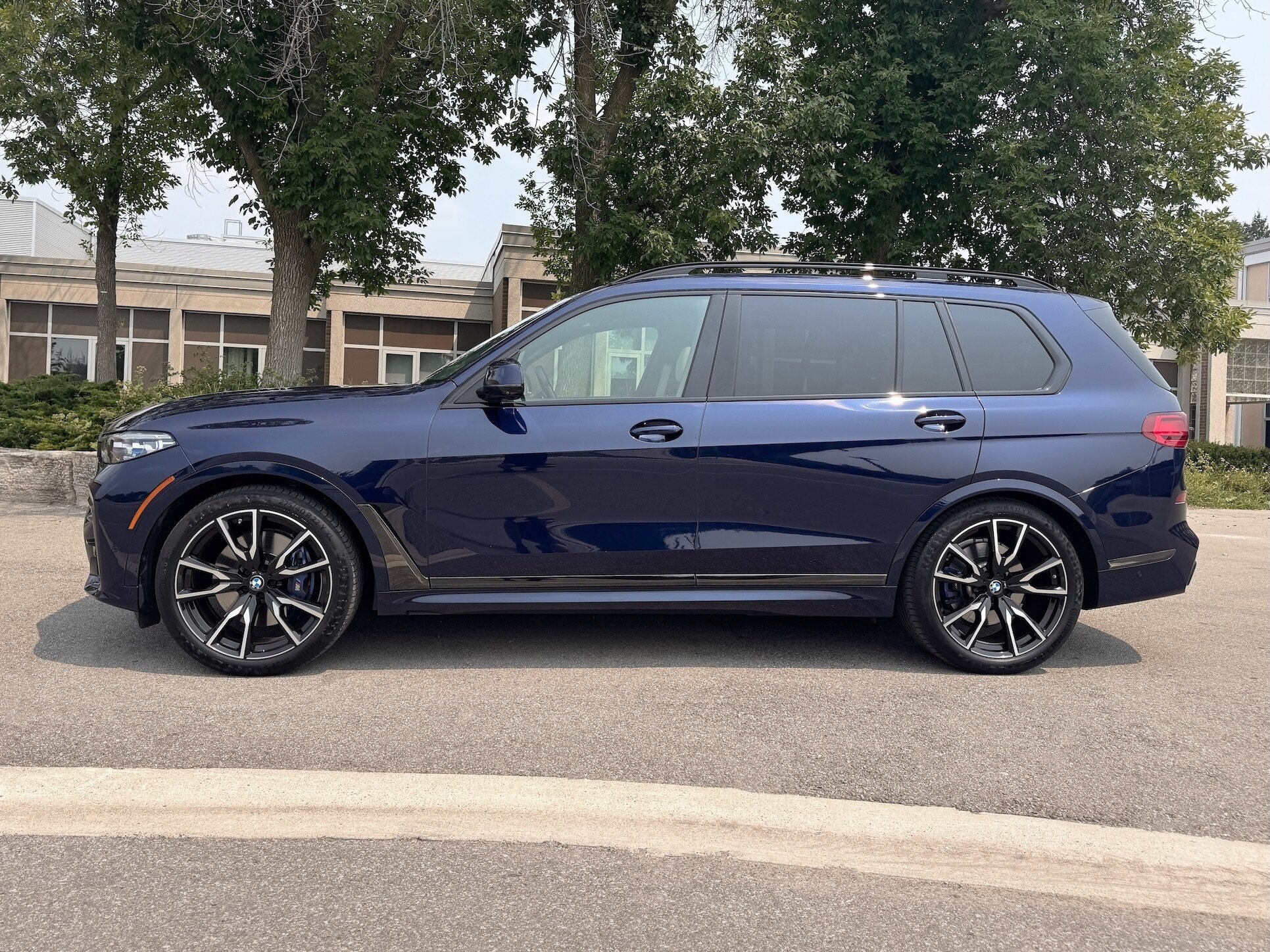 BMW X7 2021