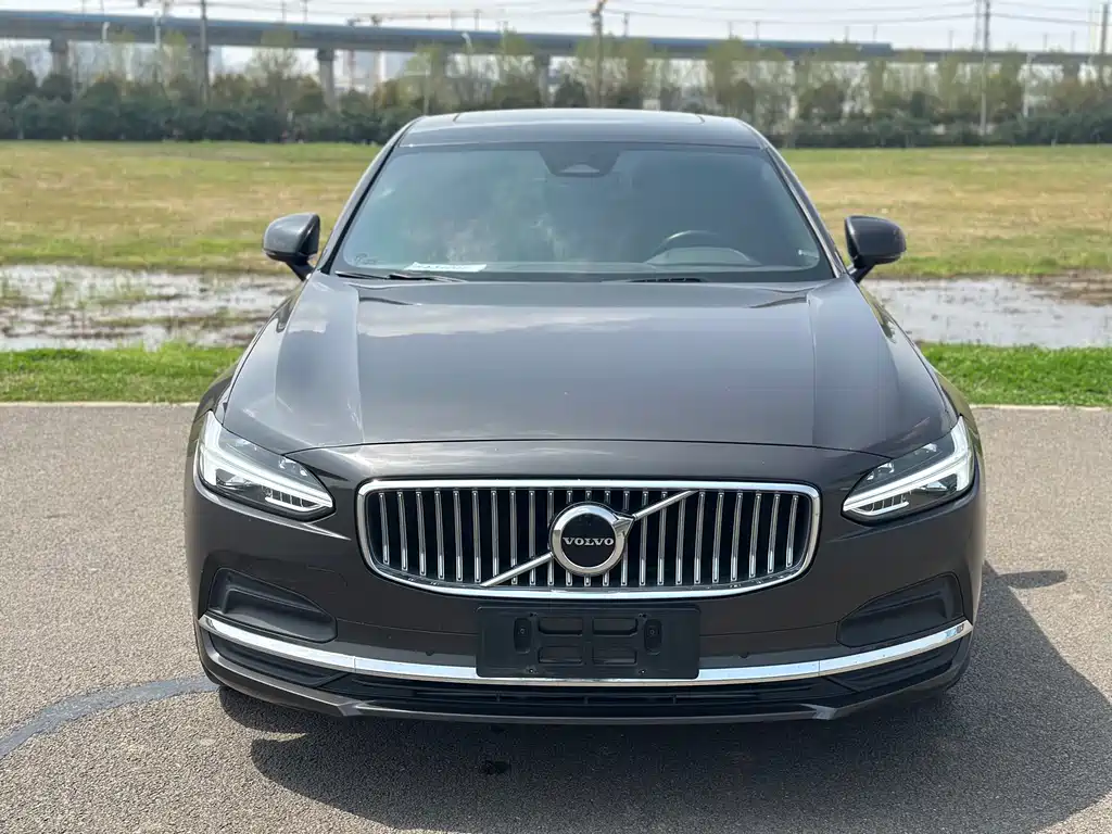 Volvo S90 2021